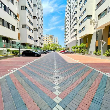 Adress Cd21 Apartment *